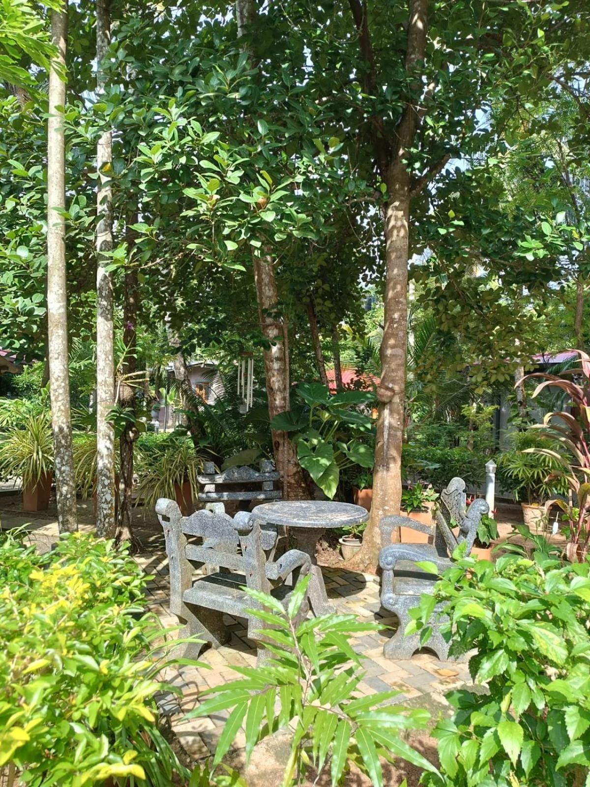 Avalon Village Resort Індурува Екстер'єр фото