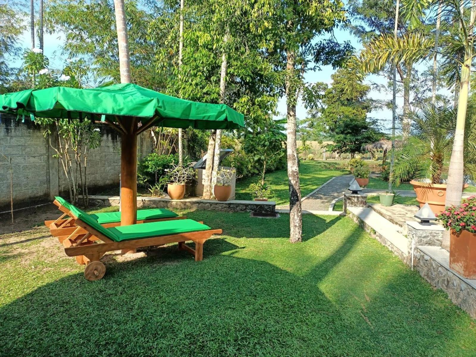Avalon Village Resort Індурува Екстер'єр фото